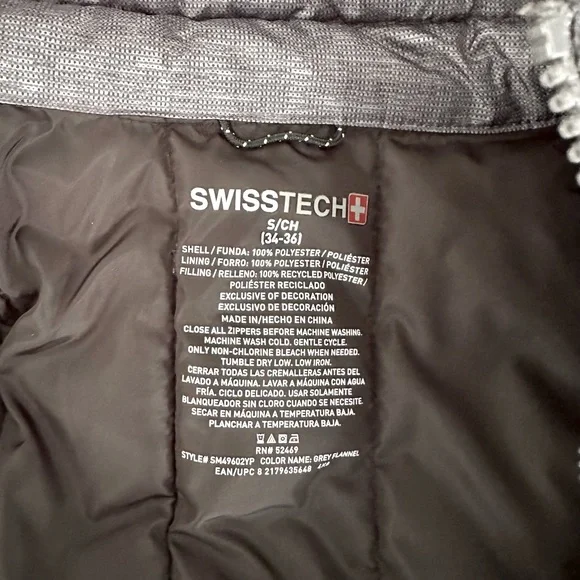 Swiss Tech polyester puffer coat in color grey flannel - Picture 2 of 2